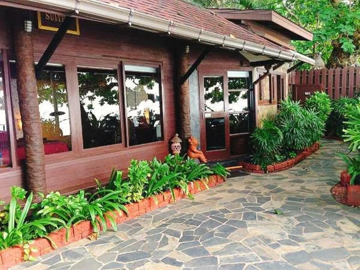 Birds And Bees Resort Pattaya